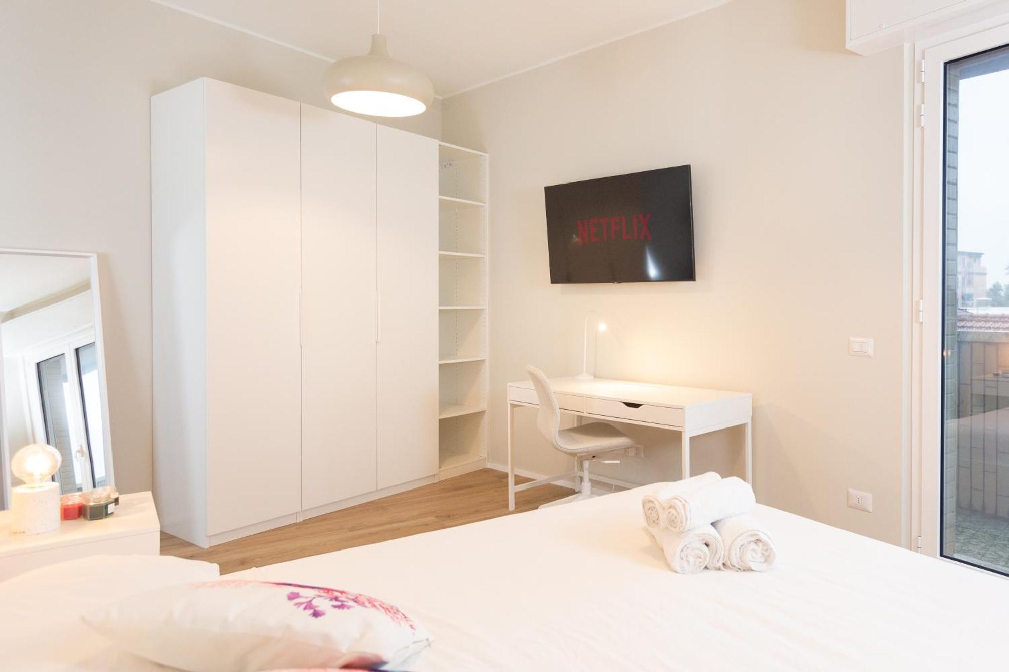 Dreams Exclusive Apartments With Terrace - Free Parking - M1 Station - Near Center Milánó Kültér fotó